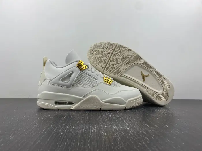 Air Jordan 4 Sail 