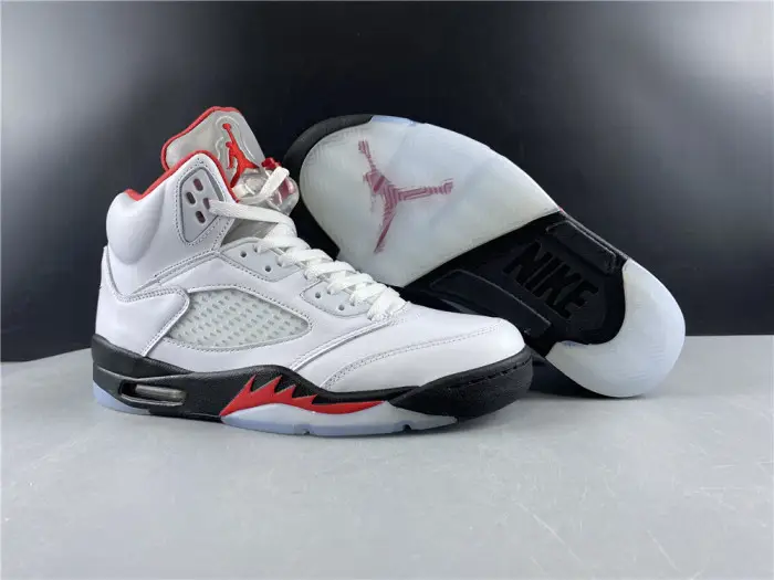 AIR JORDAN 5 FIRE RED 3M SILVER TONGUE 2020 