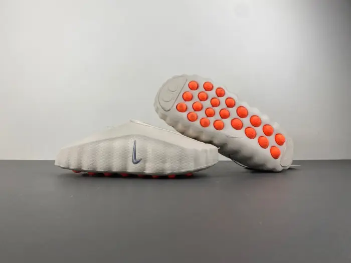 Nike MIND 001 SLIDE  AEC1501