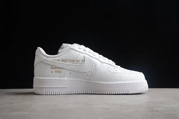 luvt-x-nike-air-force  BEC411