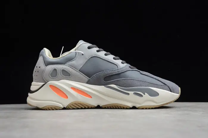 Adidas Yeezy Boost 700 Magnet  ECEFC1009