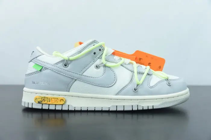 OFW x Nike SB Dunk Low “43 of 50” OW 