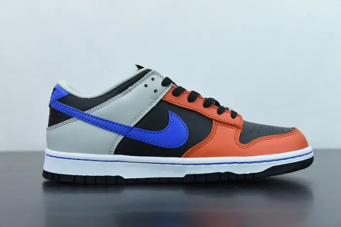 Nike Dunk Low EMB NBA 75th Anniversary Knicks 