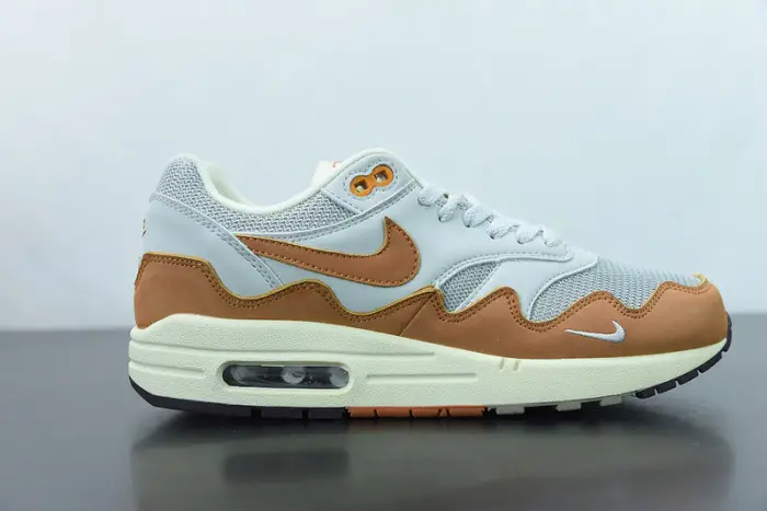 Nike Air Max 1 Patta Waves Monarch  AEFC216