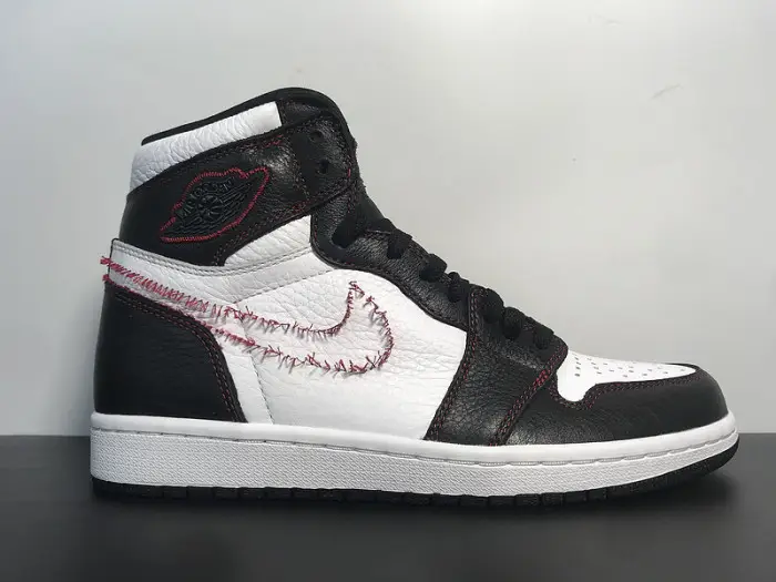 Air Jordan 1 Retro High OG 'Defiant' 