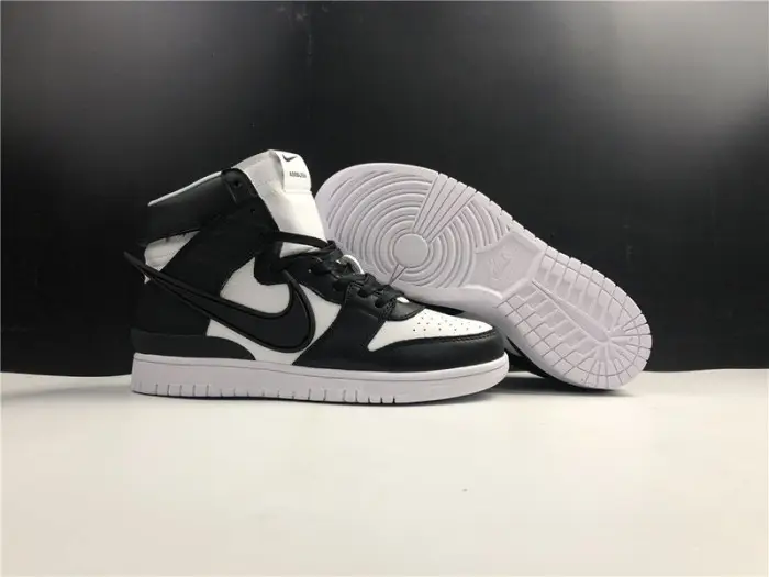 Nike Dunk High Ambush Black White 