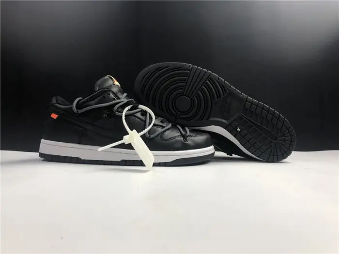 OFW x Nike Dunk  EBDDC105
