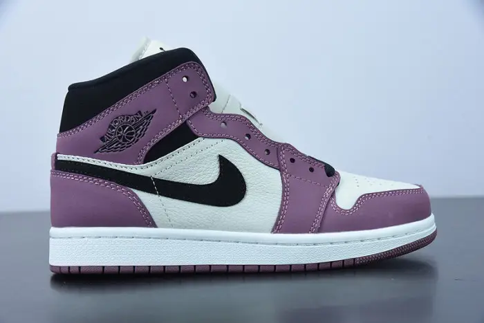 Air Jordan 1 Mid Berry White Black 