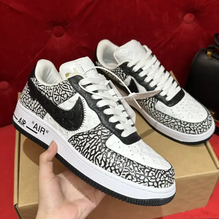luvt-x-nike-air-force  BCA686