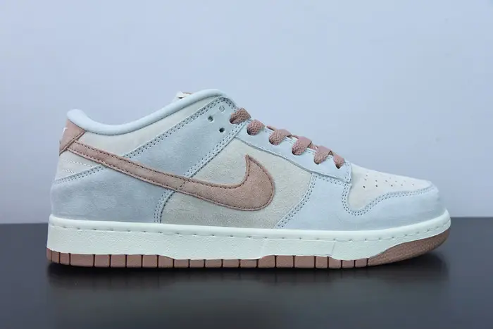 Nike Dunk Low “Fossil Rose” 