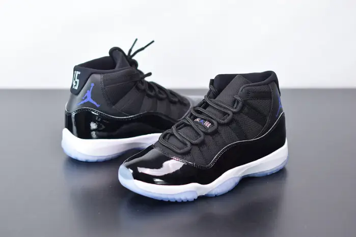 Air Jordan 11 Retro 'Space Jam' 2016 