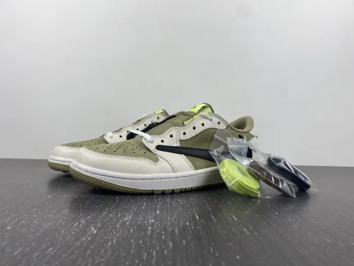 Travis Scott x Air Jordan 1 Low 'Neutral Olive' | 