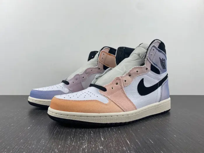 Jordan 1 Retro High OG Skyline - 