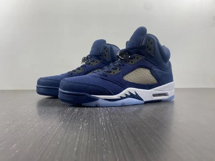 Air Jordan 5 Retro SE “Midnight Navy” 