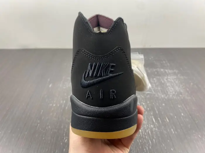 Air Jordan 5 Retro SP A Ma Maniére Black  - 