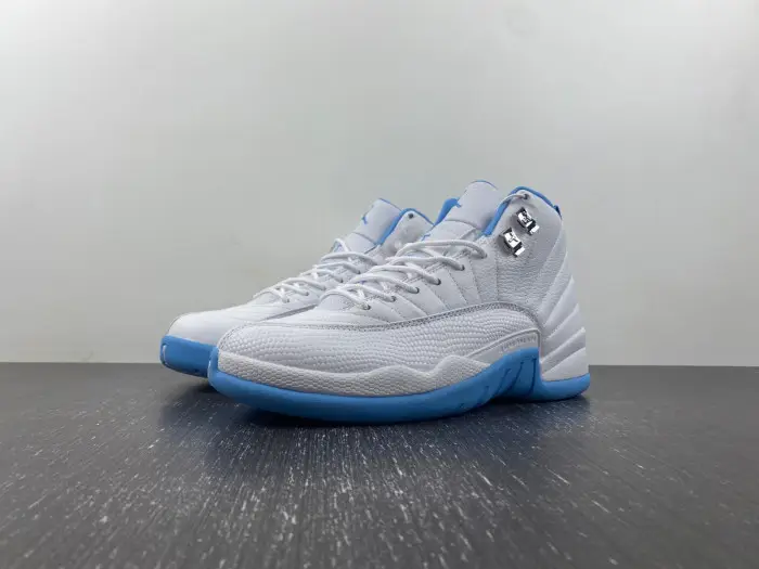 Air Jordan 12 Retro 'UNC' - 
