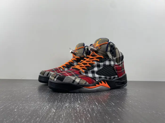 AIR JORDAN 5 RETRO 'PLAID' 