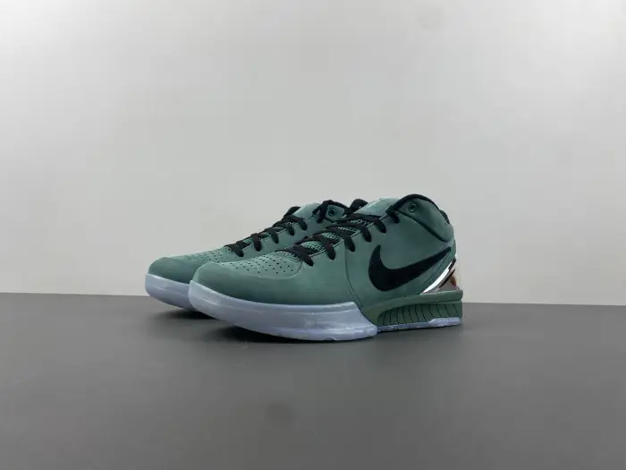 Nike Kobe 4 Protro “Girl Dad” 