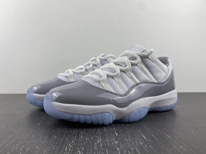 Air Jordan 11 Low Cement Grey 