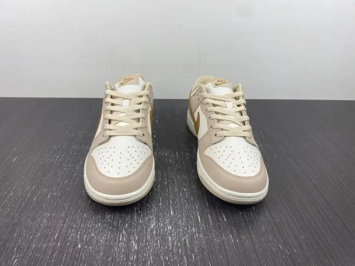 Wmns Nike Dunk Low Phantom Metallic Gold 