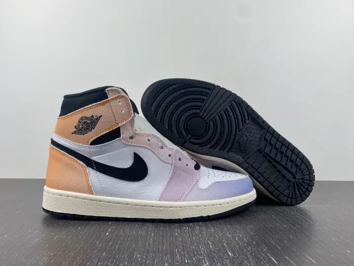 Jordan 1 Retro High OG Skyline -  BBBA694