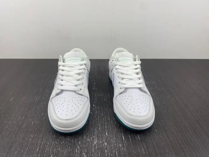 Nike Dunk Low GS White Green Grey 