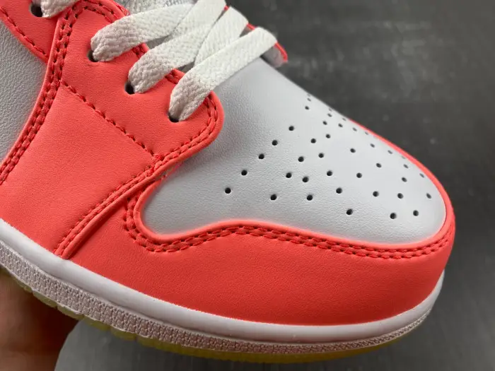 Air Jordan 1 Low SE 'Lava Glow' - FN6772 