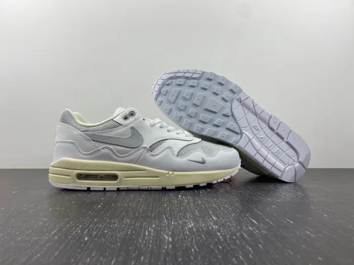 Patta Nike Air Max 1 White Silver  BCFEF330