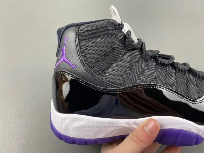 AIR JORDAN 11 RETRO WHITE BLACK PURPLE 