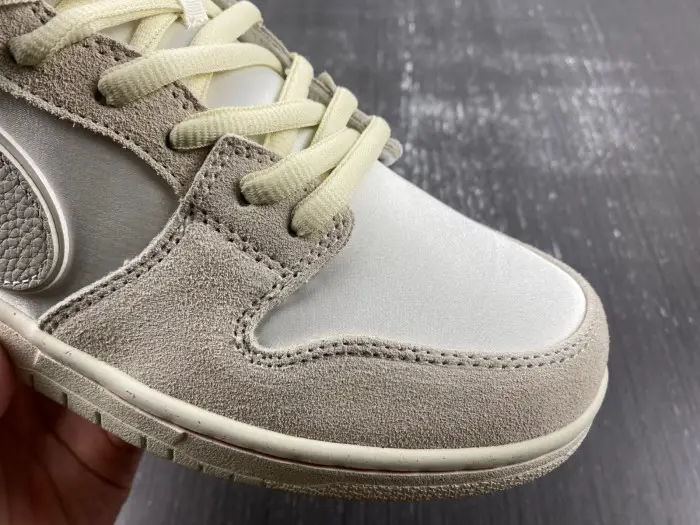 NIKE SB DUNK LOW CITY OF LOVE COCONUT MILK 