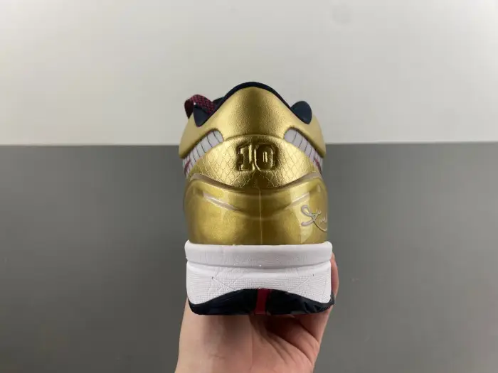 Nike Kobe 4 Protro Gold Medal 