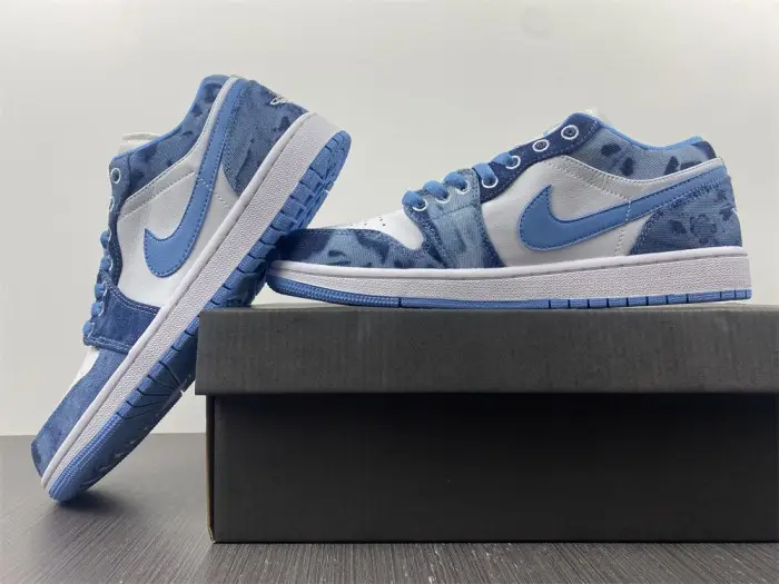 Air Jordan 1 Low Washed Denim 