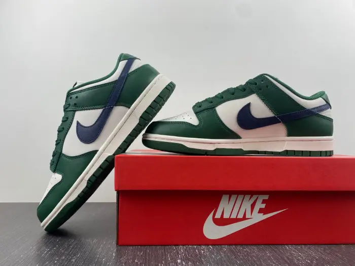Wmns Dunk Low 'Gorge Green' - Nike - DD1503 