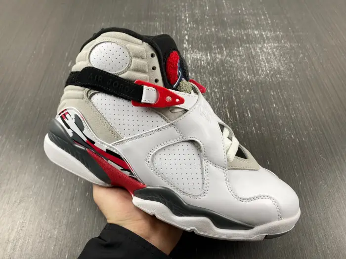 Air Jordan 8 Retro 'Bugs Bunny' 2013 