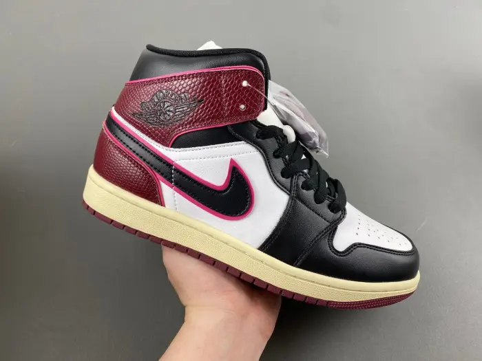 Women's Air Jordan 1 Mid SE Sail Black Active Pink 