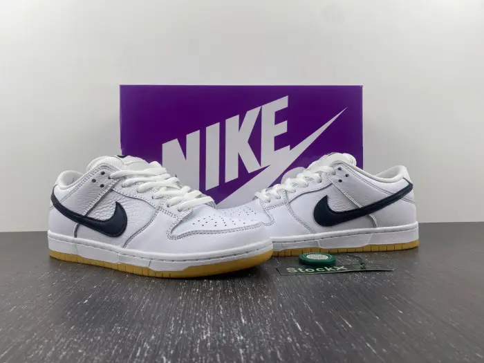 Nike SB Dunk Low Pro White Gum - 