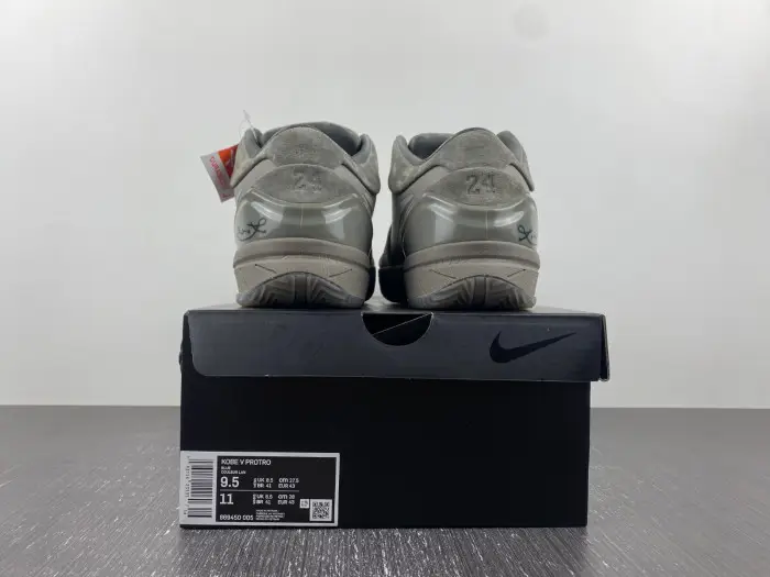 Nike Zoom Kobe 4 'Fade To Black' 