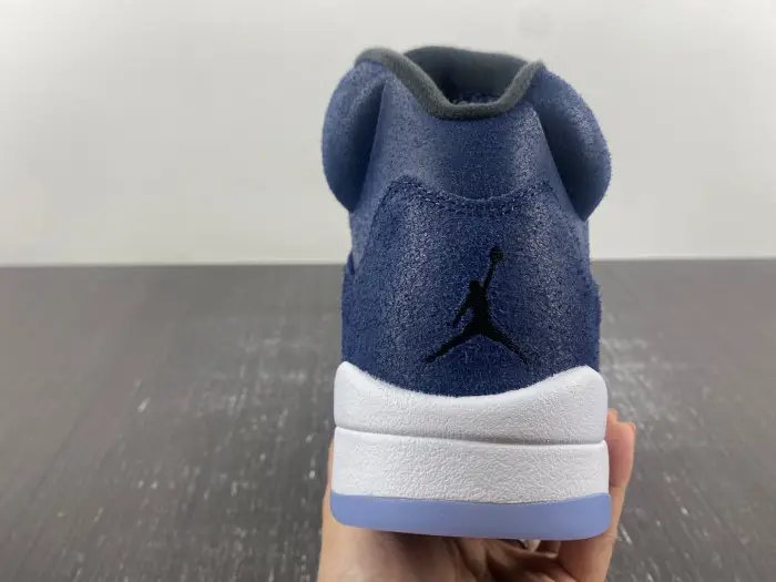 Air Jordan 5 Retro SE “Midnight Navy” 