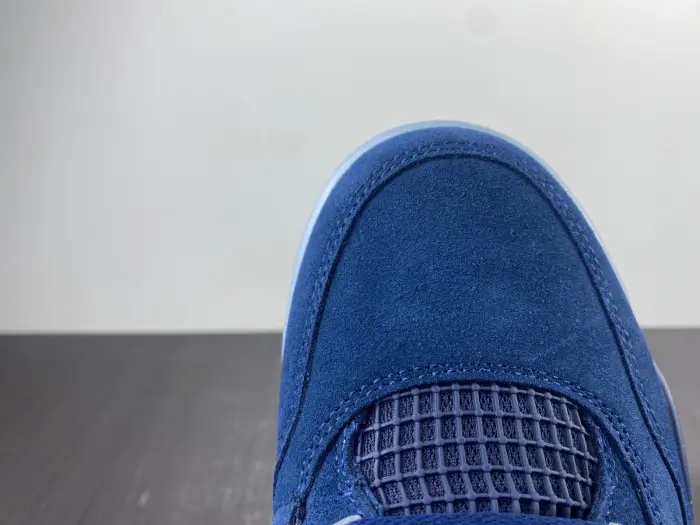 Air Jordan 4 Retro 'Michigan Wolverines' PE 