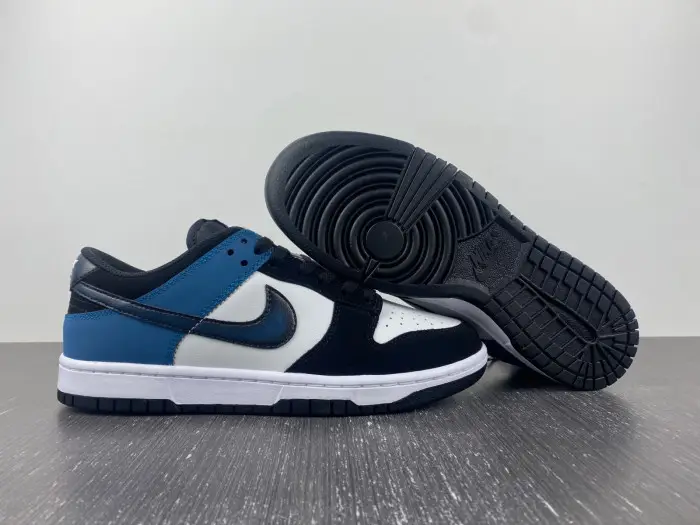 Nike Dunk Low "Black/Teal"  CCD42