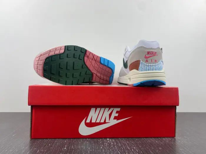 Nike Air Max 1 All Petals United 