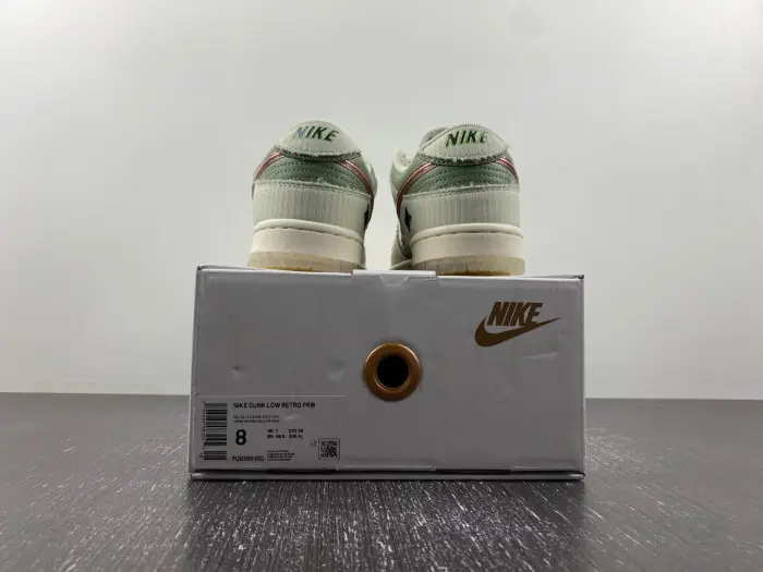 Nike x Kyler Murray Dunk Low 'Be 1 of One' 