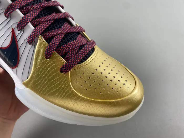 Nike Kobe 4 Protro Gold Medal 