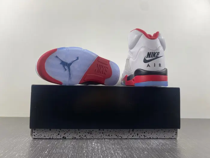 Air Jordan 5 Retro Fire Red Black Tongue 136027 