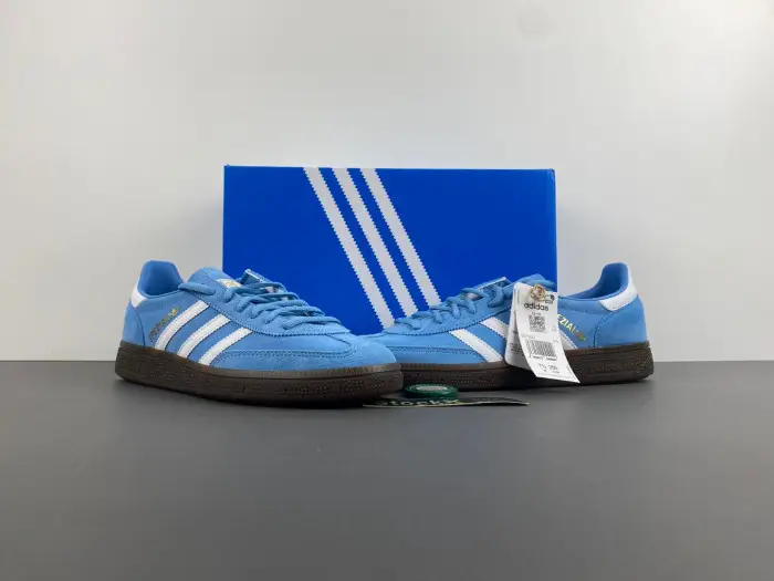 Adidas Handball Spezial Suede Shoes 'Light Blue' - 