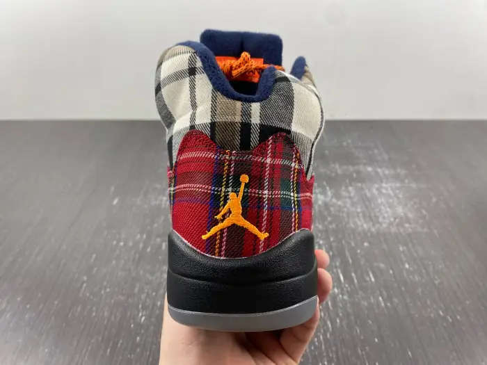 AIR JORDAN 5 RETRO 'PLAID' 