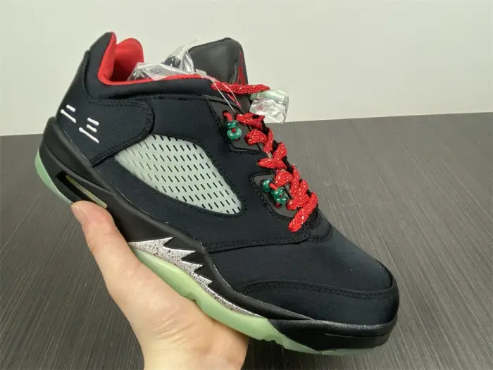 Air Jordan Retro 5 “Anthracite” 