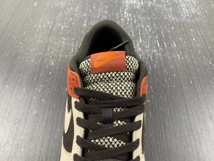 Nike Dunk Low Red Panda 
