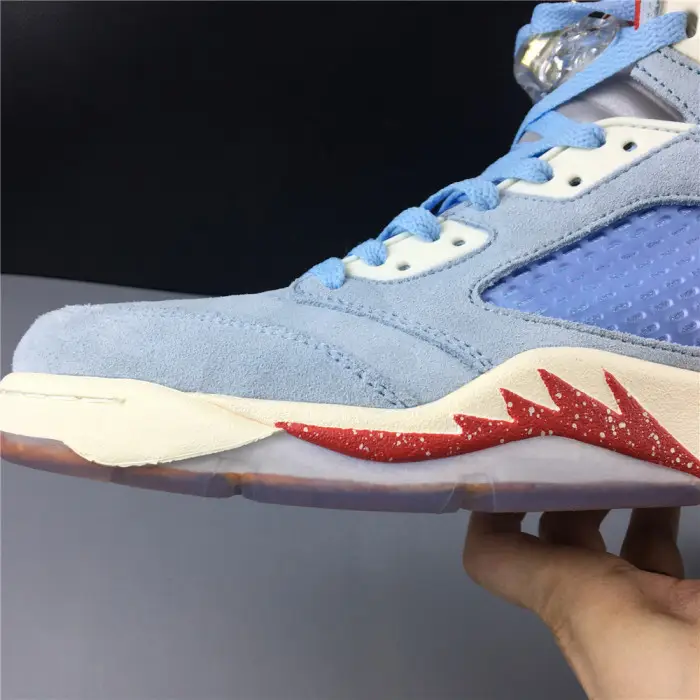 AIR JORDAN 5 RETRO X TROPHY ROOM AJ5 