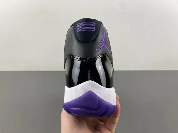AIR JORDAN 11 RETRO WHITE BLACK PURPLE 